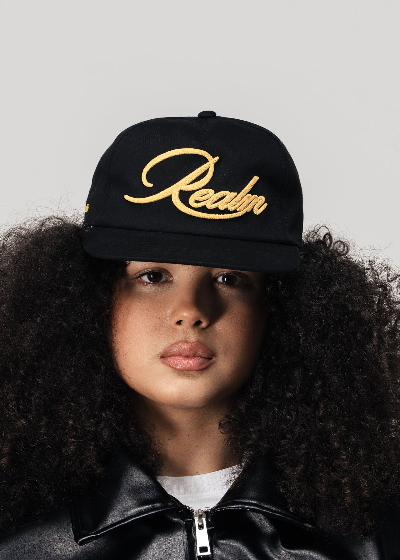 "REALM" HAT (BLACK)