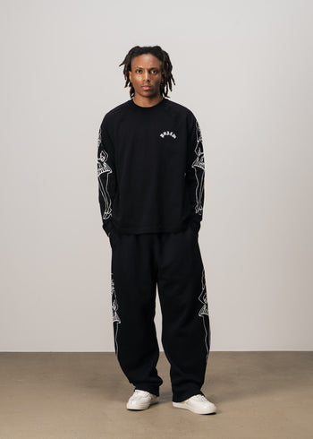 "LOGO" Long sleeve + "WAITRESSES" Trackpants