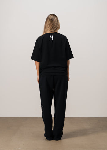 "ESSENTIALS" T-SHIRT
