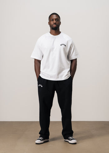 "ESSENTIALS" T-SHIRT