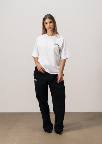 "ESSENTIALS" T-SHIRT