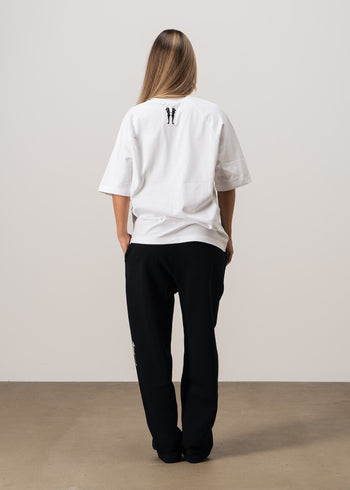 "ESSENTIALS" T-SHIRT